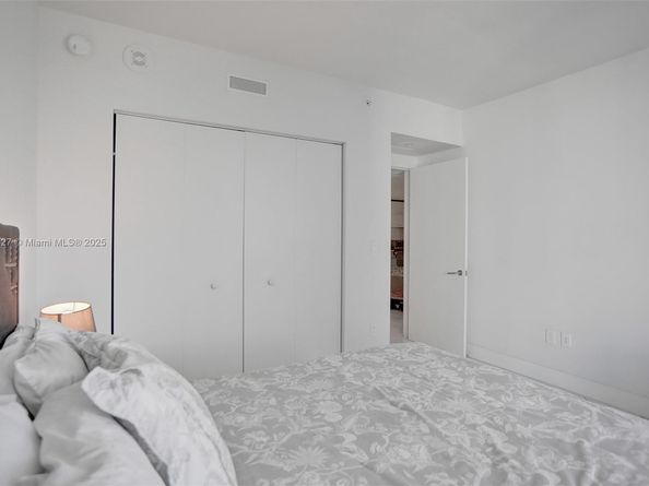 1300 S Miami Ave 3111, Miami FL 33130
