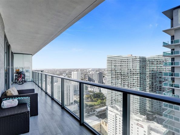 1300 S Miami Ave 3111, Miami FL 33130