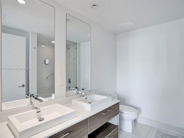 1300 S Miami Ave 3111, Miami FL 33130