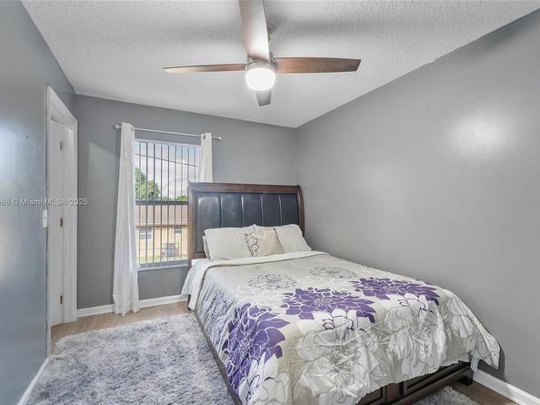 649 Latona Ave, Lake Worth FL 33460
