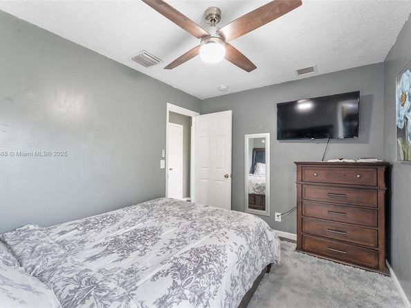 649 Latona Ave, Lake Worth FL 33460