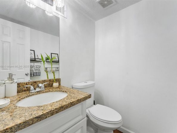 649 Latona Ave, Lake Worth FL 33460