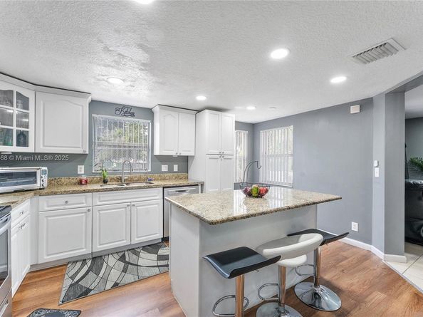 649 Latona Ave, Lake Worth FL 33460