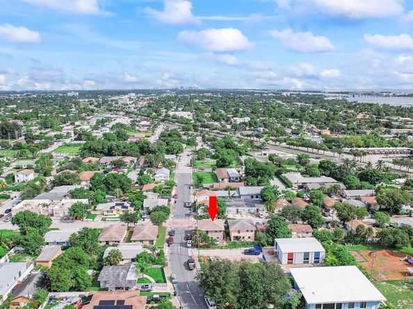 649 Latona Ave, Lake Worth FL 33460