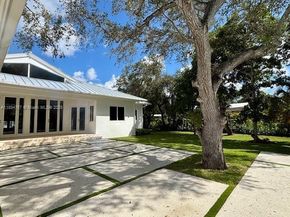 7900 SW 118th St, Pinecrest FL 33156