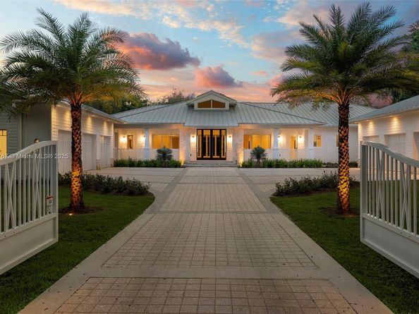 7900 SW 118th St, Pinecrest FL 33156