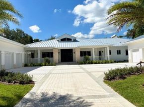 7900 SW 118th St, Pinecrest FL 33156