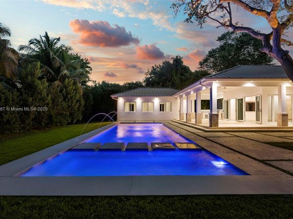 7900 SW 118th St, Pinecrest FL 33156