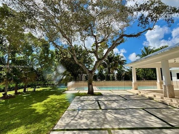 7900 SW 118th St, Pinecrest FL 33156