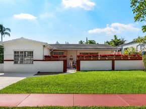 5127 Alton Rd, Miami Beach FL 33140