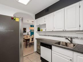 17800 Atlantic Blvd 203, Sunny Isles Beach FL 33160