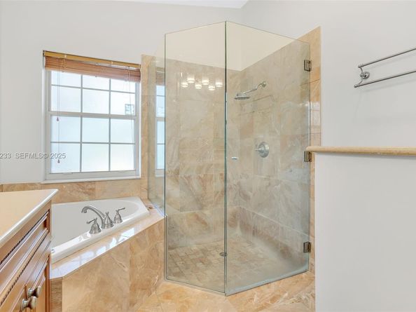 326 SW 162nd Ave, Pembroke Pines FL 33027