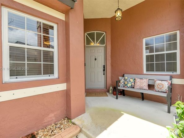 326 SW 162nd Ave, Pembroke Pines FL 33027