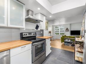 932 7th St 932A, Miami Beach FL 33139