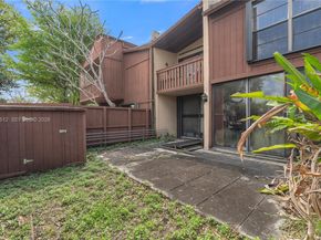 6411 SW 116th Ct E, Miami FL 33173