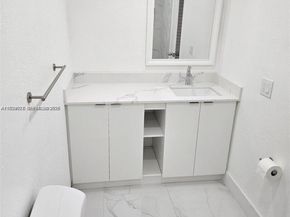 9440 Fontainebleau Blvd 203, Miami FL 33172