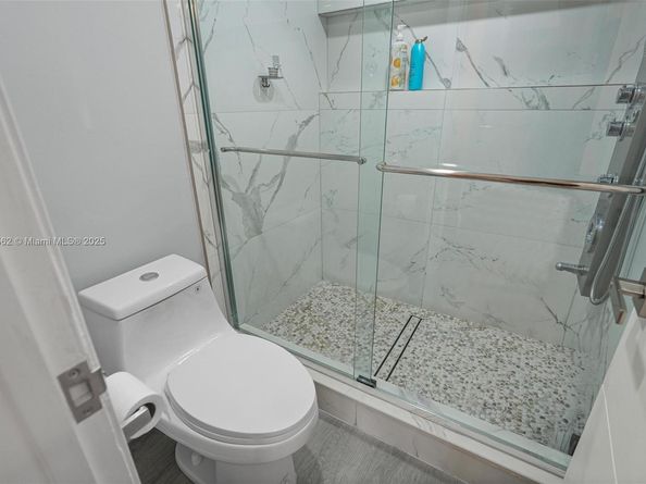 4132 S Carambola Cir S F406, Coconut Creek FL 33066