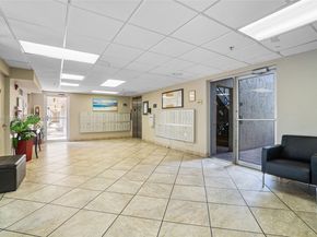3940 Inverrary Blvd 304A, Lauderhill FL 33319