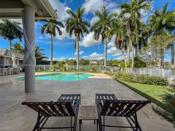 2950 Medinah, Weston FL 33332