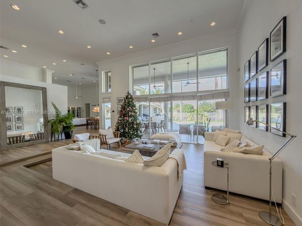 2950 Medinah, Weston FL 33332