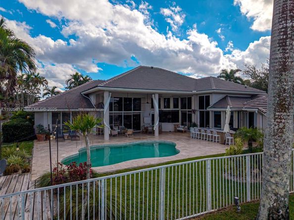 2950 Medinah, Weston FL 33332