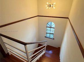 231 Majorca Ave C, Coral Gables FL 33134