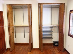 231 Majorca Ave C, Coral Gables FL 33134