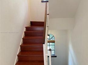 231 Majorca Ave C, Coral Gables FL 33134