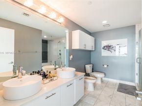 888 Biscayne Blvd 3506, Miami FL 33132