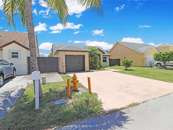 24940 SW 129th Ct, Homestead FL 33032