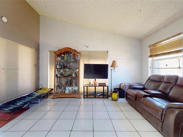 24940 SW 129th Ct, Homestead FL 33032