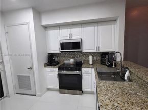 111 NW 2nd Ave 2, Hallandale Beach FL 33009