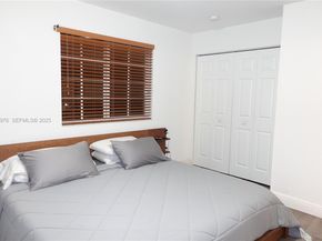 111 NW 2nd Ave 2, Hallandale Beach FL 33009