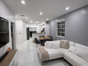 111 NW 2nd Ave 2, Hallandale Beach FL 33009