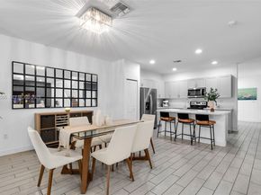 4925 NW 51st Ter, Tamarac FL 33319