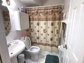 2138 SW 6th St 201, Miami FL 33135