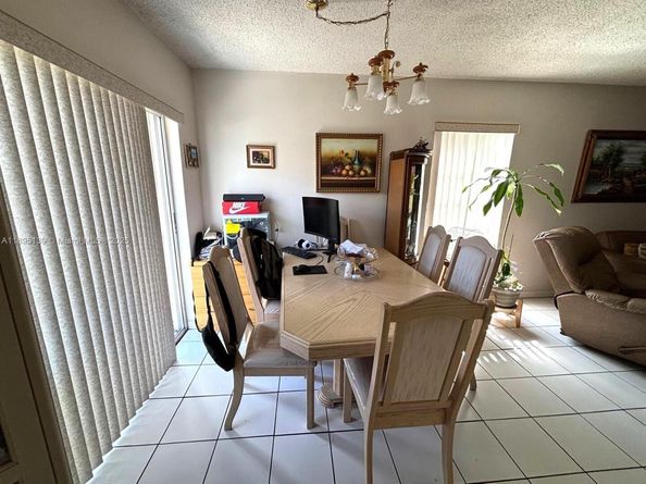 2138 SW 6th St 201, Miami FL 33135