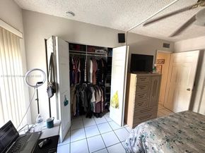 2138 SW 6th St 201, Miami FL 33135