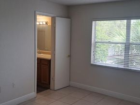 4255 N University Dr 315, Sunrise FL 33351