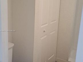 4255 N University Dr 315, Sunrise FL 33351