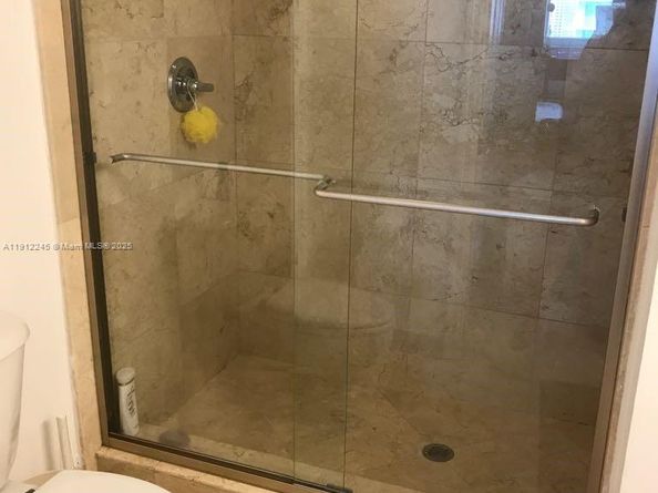 1155 Brickell Bay Dr 2708, Miami FL 33131