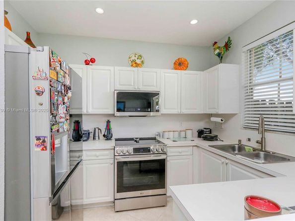12548 SW 126th Ave, Miami FL 33186