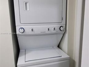 995 SW 84th Ave 218, Miami FL 33144