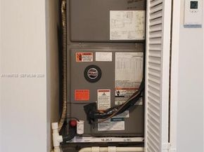 995 SW 84th Ave 218, Miami FL 33144