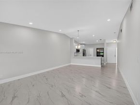 8127 Songbird Ter, Boca Raton FL 33496