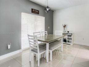 4126 NE 11th Dr, Homestead FL 33033
