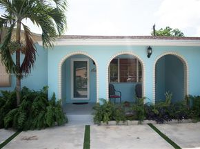 2206 Washington St, Hollywood FL 33020
