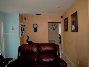 2206 Washington St, Hollywood FL 33020