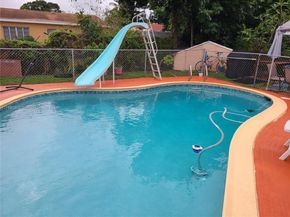 2206 Washington St, Hollywood FL 33020