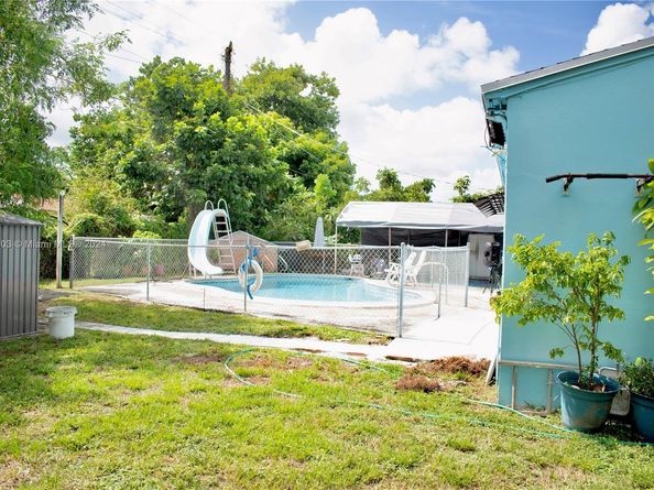 2206 Washington St, Hollywood FL 33020